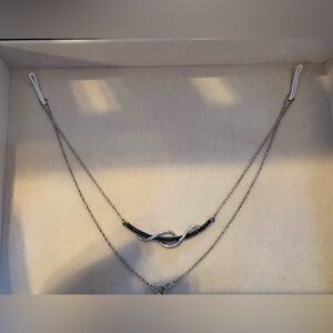 Chic Silver Necklace with Black Detailing